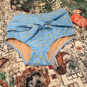 Women’s Kortni Jeane tie up front bottoms, lemon print size xs nwt